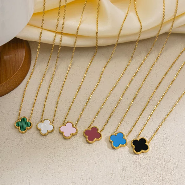 Cross-border Double-sided Fritillaria Lucky Necklace Four-leaf Clover Single Flower Necklace Titanium Steel 18K in stock Luxury Clavicle Chain