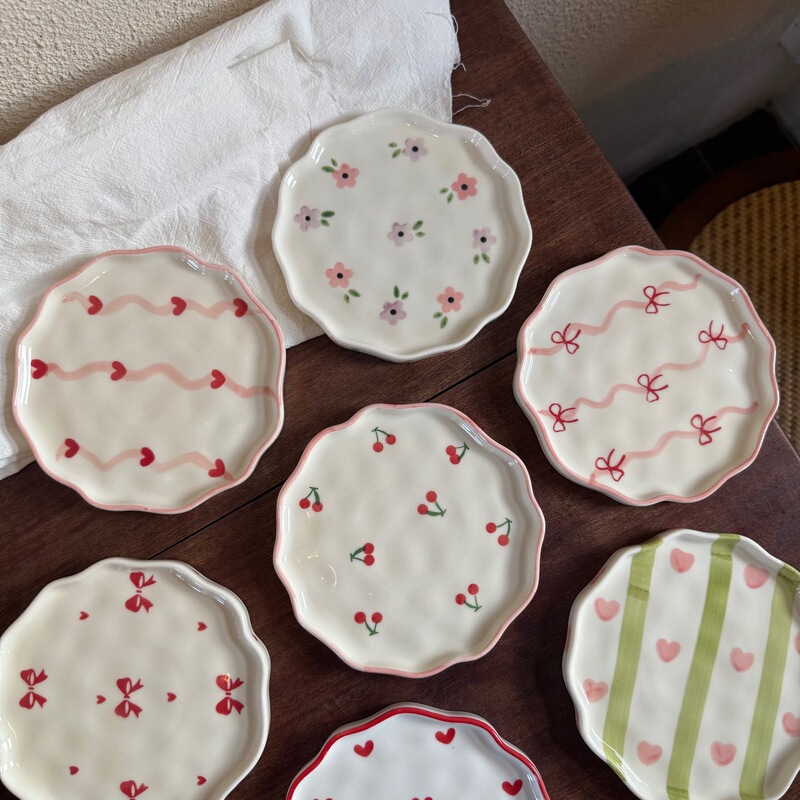 French-Style Instagram-Inspired Vintage Christmas-Style Hand-Painted Ceramic Dinner Plate, High-Appearance Afternoon Tea Dessert Dish