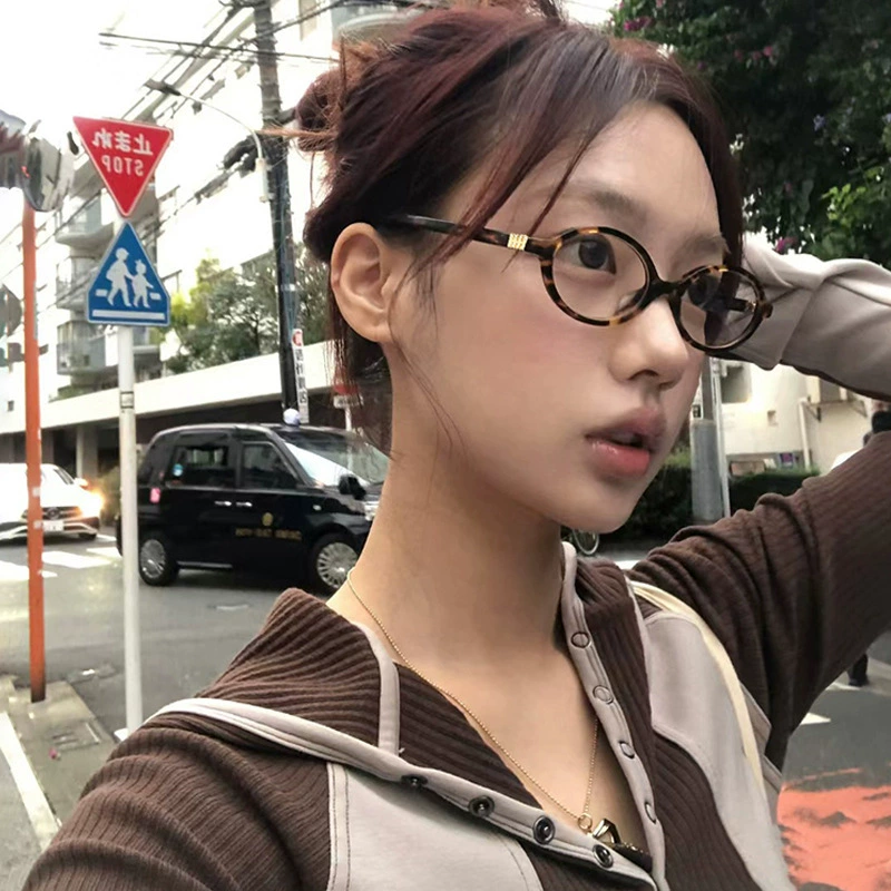 Очки Zhang Yuanying с одинаковыми рамами могут быть оборудованы ближнем обозрении эллиптическая рама мужские ретро леопардовый принт корейский простой плоский светлый зеркальный женский