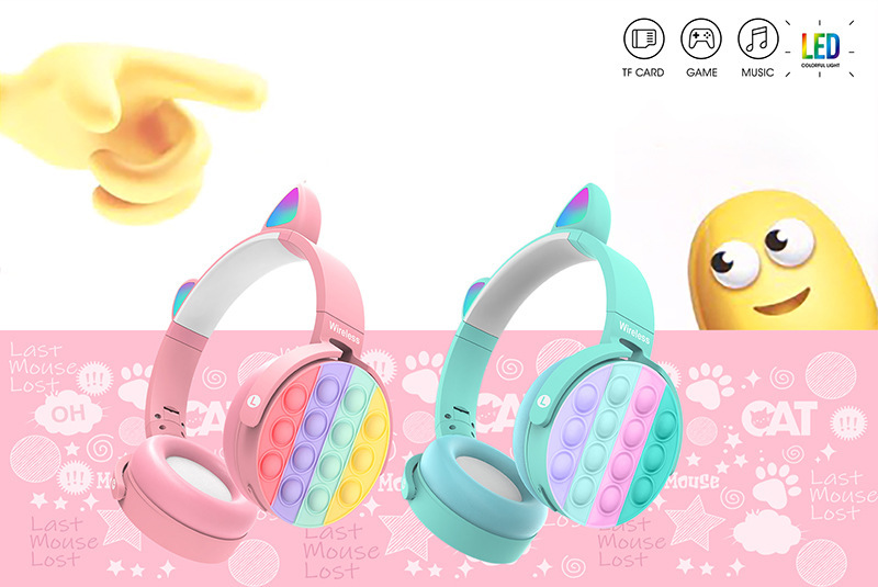 CXT-950 Decompression Cat's ears (Steamed cat-ear shaped bread) Headset Plug in Card Gift Foldable Earphone Universal_voghion.com
