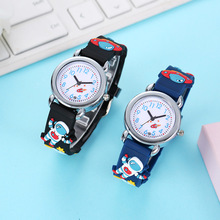 热销休闲儿童手表3D贴片小学生卡通太空人石英表滴胶男孩女孩手表