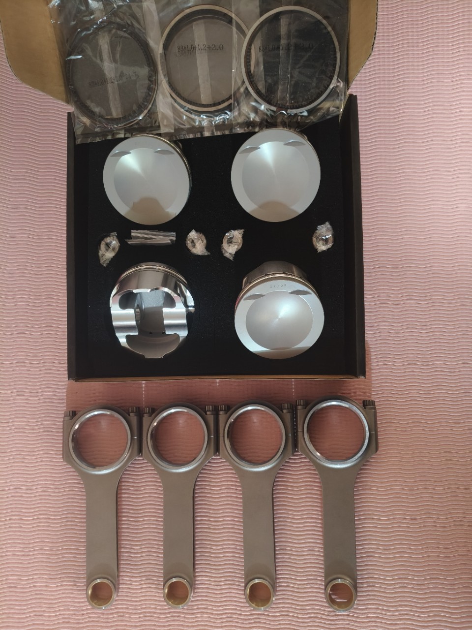 Ea113 Forged Piston, Oe Number 06D107066R~1.8T/2.0T/Tsl/Tfsl Stable High Performance