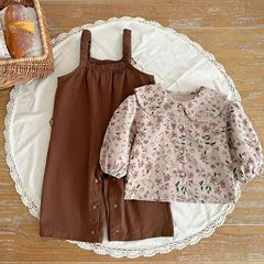 Korean version of autumn new baby girl floral shirt overalls suit 6-9-12 months baby fashionable two-piece set