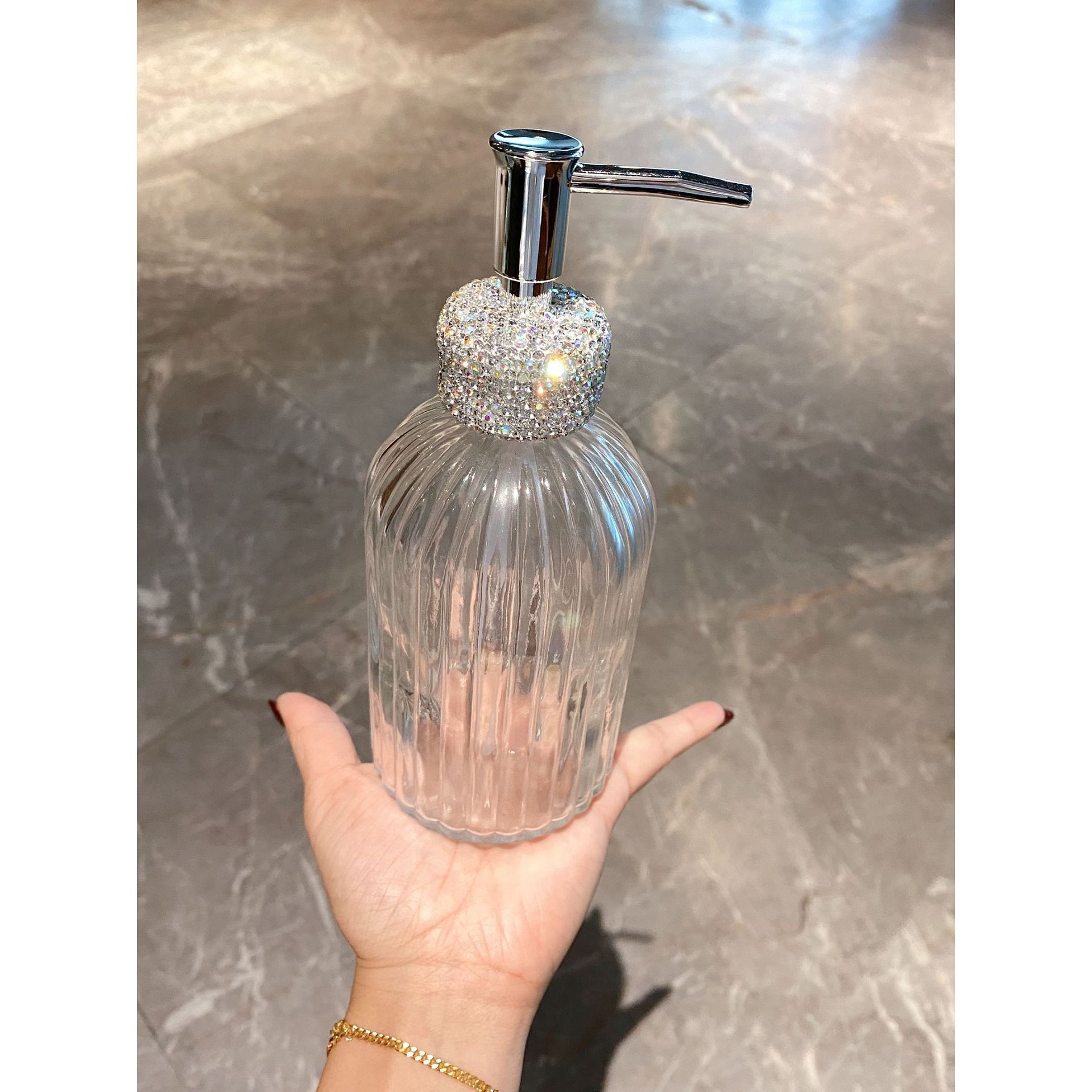 洗头水分装瓶按压式沐浴露乳液洗手液瓶子轻奢跨境爆款厂家直销