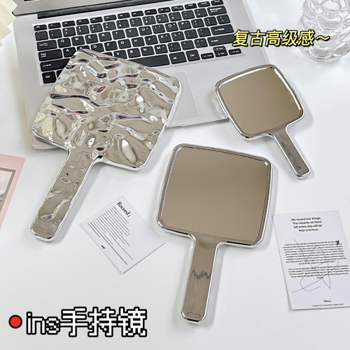 Retro handheld makeup mirror, high-end female portable handheld mirror, Internet celebrity ins touch-up handle mirror, beauty mirror