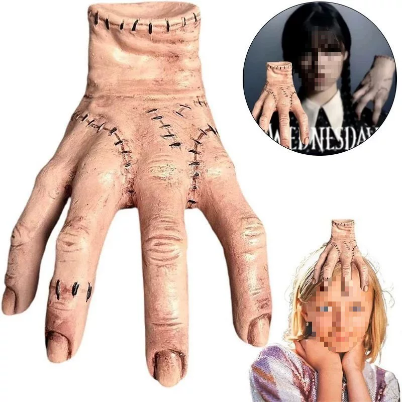 Пятница Что-то Hand Toy From Addams Anime Figure Drama