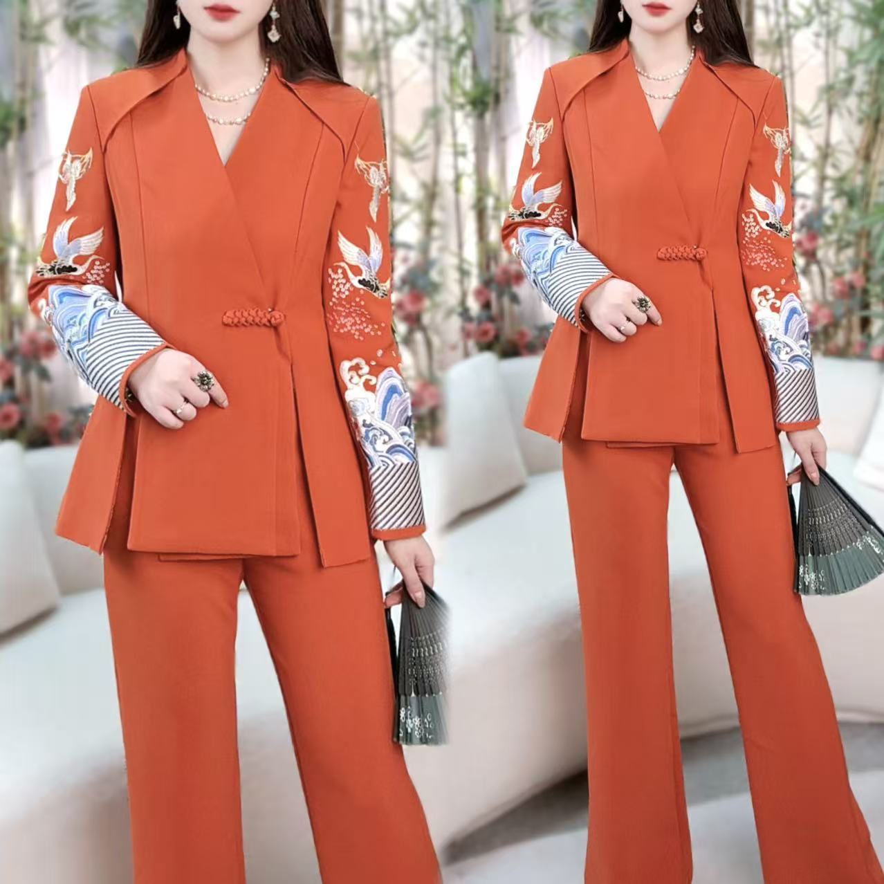 New Chinese Style V-Neck Heavy Embroidery Long-Sleeve Slim-Fit Elegant Versatile Suit Chinese Fashion