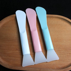 Double-headed silicone facial mask brush, stirring rod, film-adjusting scraper, soft-headed beauty salon brush supplies, spa tools, makeup brush
