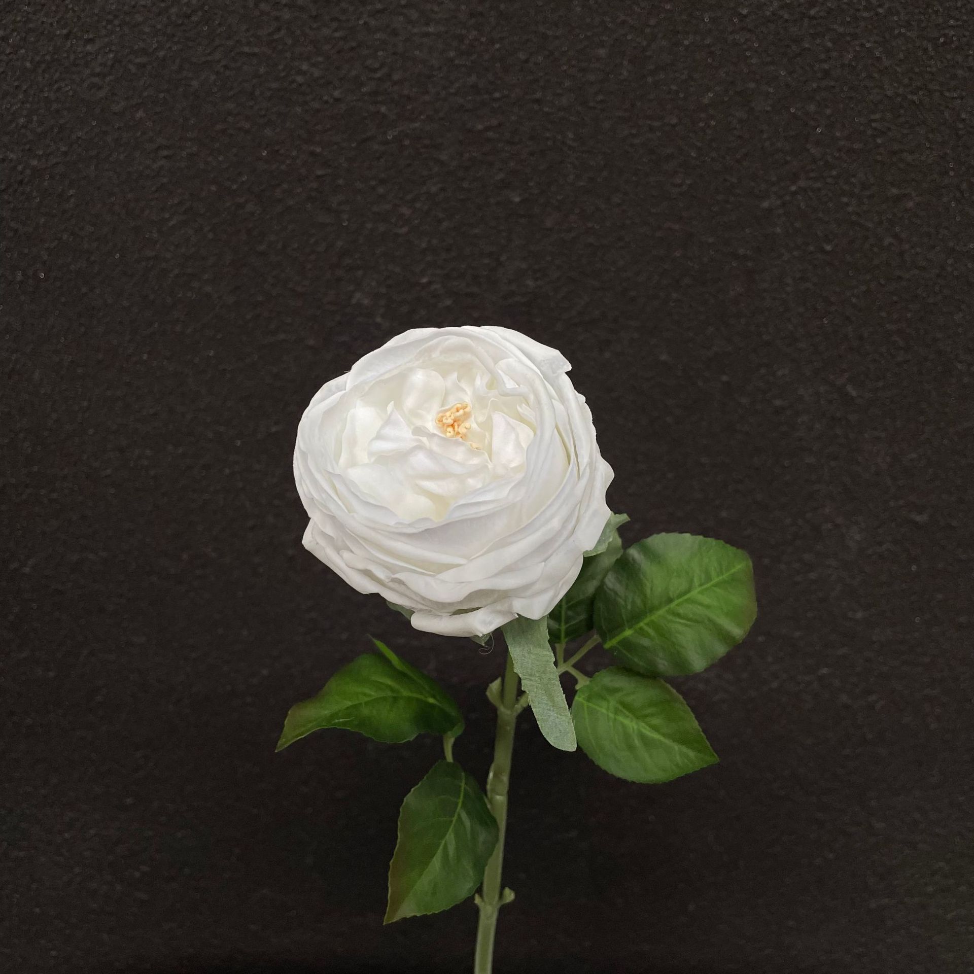 Flores falsas blancas Flores artificiales Flores para bodas Auditorio de bodas Decoración del hotel Techo artificial Flores artificiales Flores falsas