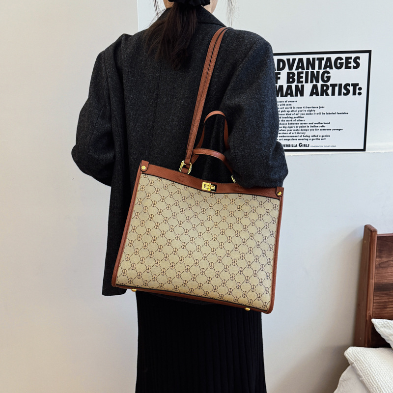 Bolso de mujer 2024 nuevo bolso de mano de alta calidad impresión de moda bolso de viaje de gran capacidad bolso de hombro universal