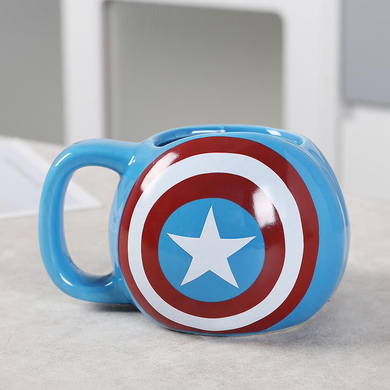 Copa de cerámica de los Vengadores cuidadosamente seleccionada Spider-Man Hulk Thor Iron Man Superman taza de café taza de agua