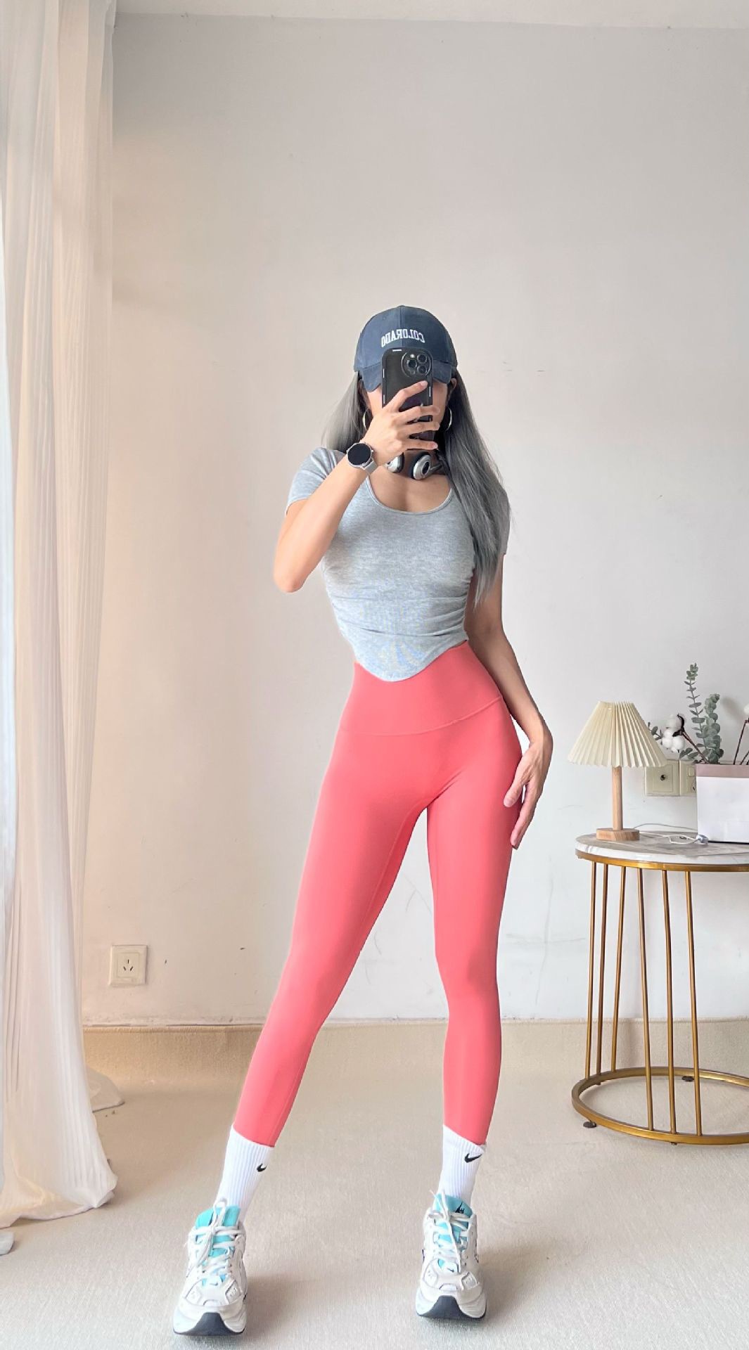 Primavera y otoño pantalones de yoga secado rápido cintura alta sin líneas embarazosas leggings de yoga entrenamiento deportivo pantalones de nueve puntos