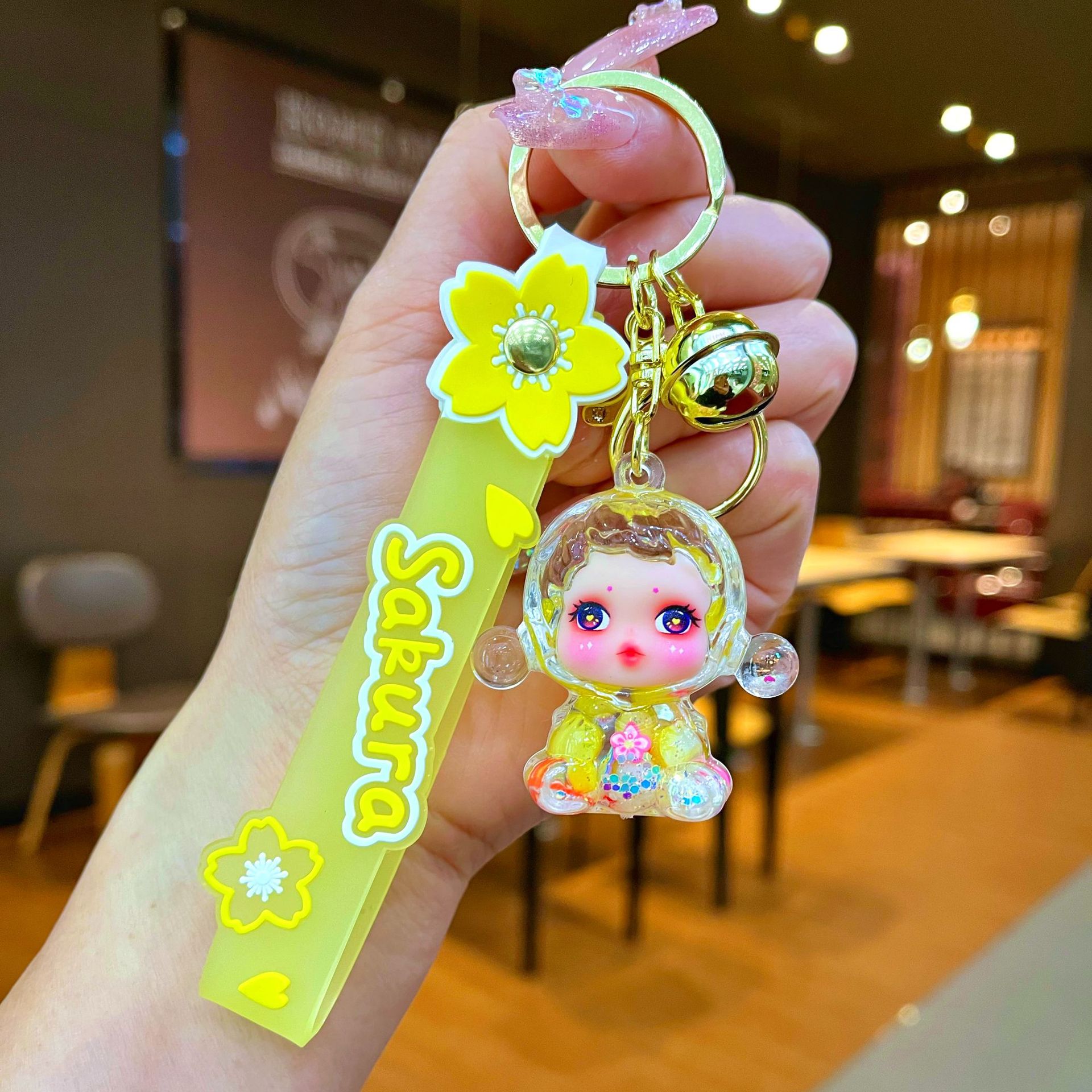 Llavero red acrílico con arena flotante