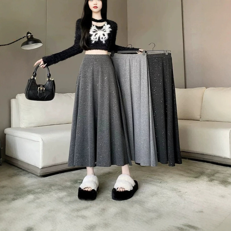 Petite women's gray sequined knit skirt, new early autumn high-waisted A-line skirt with drape effect, slimming mid-length umbrella skirt Petite women's gray sequined knit skirt, new early autumn high-waisted A-line skirt with drape effect, slimming mid-length umbrella skirt