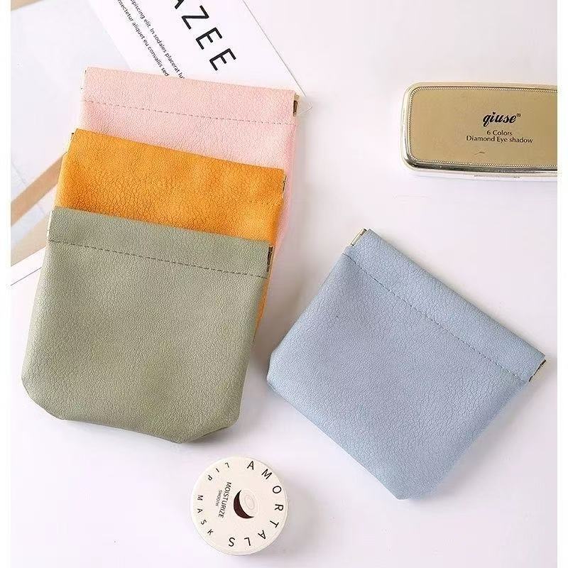 Automatic Closing Wired Headphone Carry-On Bag Lipstick Cosmetic Bag Small Mini Portable Digital Bag Data Cable Cosmetics Bag