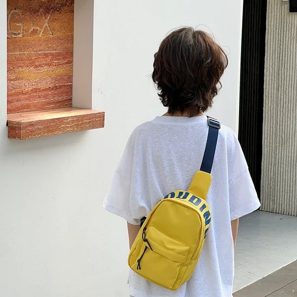 Boys' Personalized Simple Chest Bag 2025 New Korean Fashion Kidsren's Backpack Study Travel Kidsren's Cosmetics Bag for Women