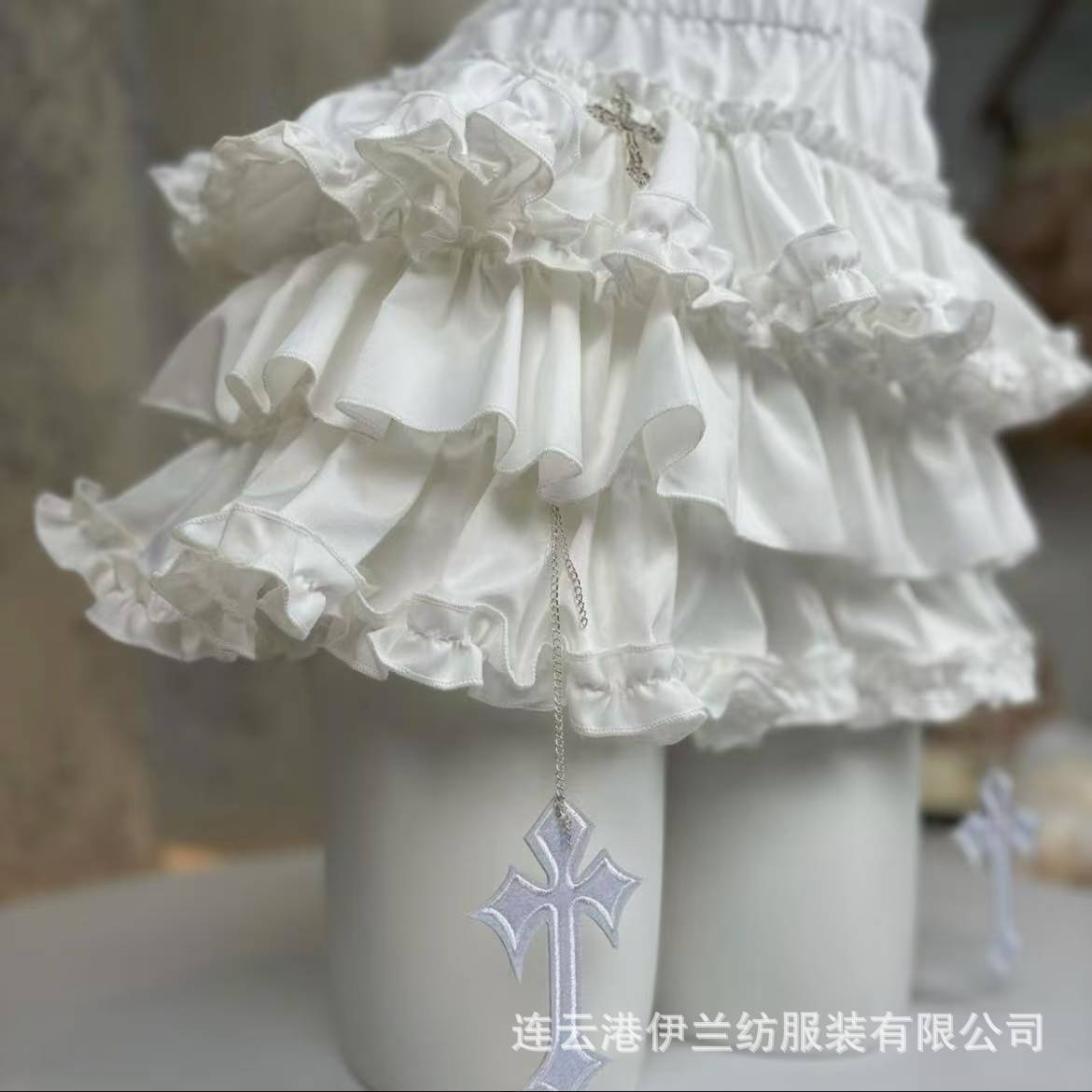 Ballet-Style White Tutu Skirt with Double Bow Detail, Cute Roleplay Costume — detail image 2