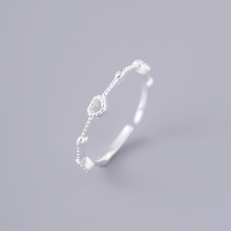 Herzförmiger Ring aus 925er Sterlingsilber für Damen, schlicht, kompakt, Mini, personalisierbar, offenes Herzdesign, Modell 5844B_voghion.com