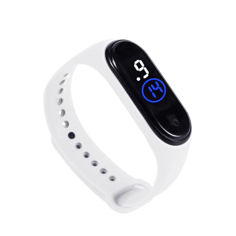 M4 táctil LED reloj electrónico en stock al por mayor deportes al aire libre impermeable pulsera reloj simple estudiante luminoso reloj
