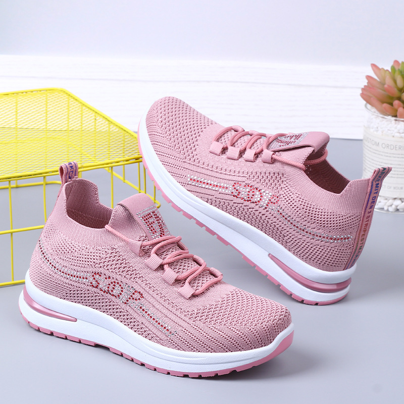 Inner height increasing women's shoes 2024 autumn new white shoes women's mesh soft sole breathable fly woven casual sports shoes wholesale