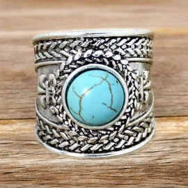 戒指;项链;耳环