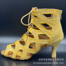 �Sɫ��Ƥ������Ь͸��ϵ����朾�ʿ��ѥheels�߸���Ь�S�ҿɴ��l