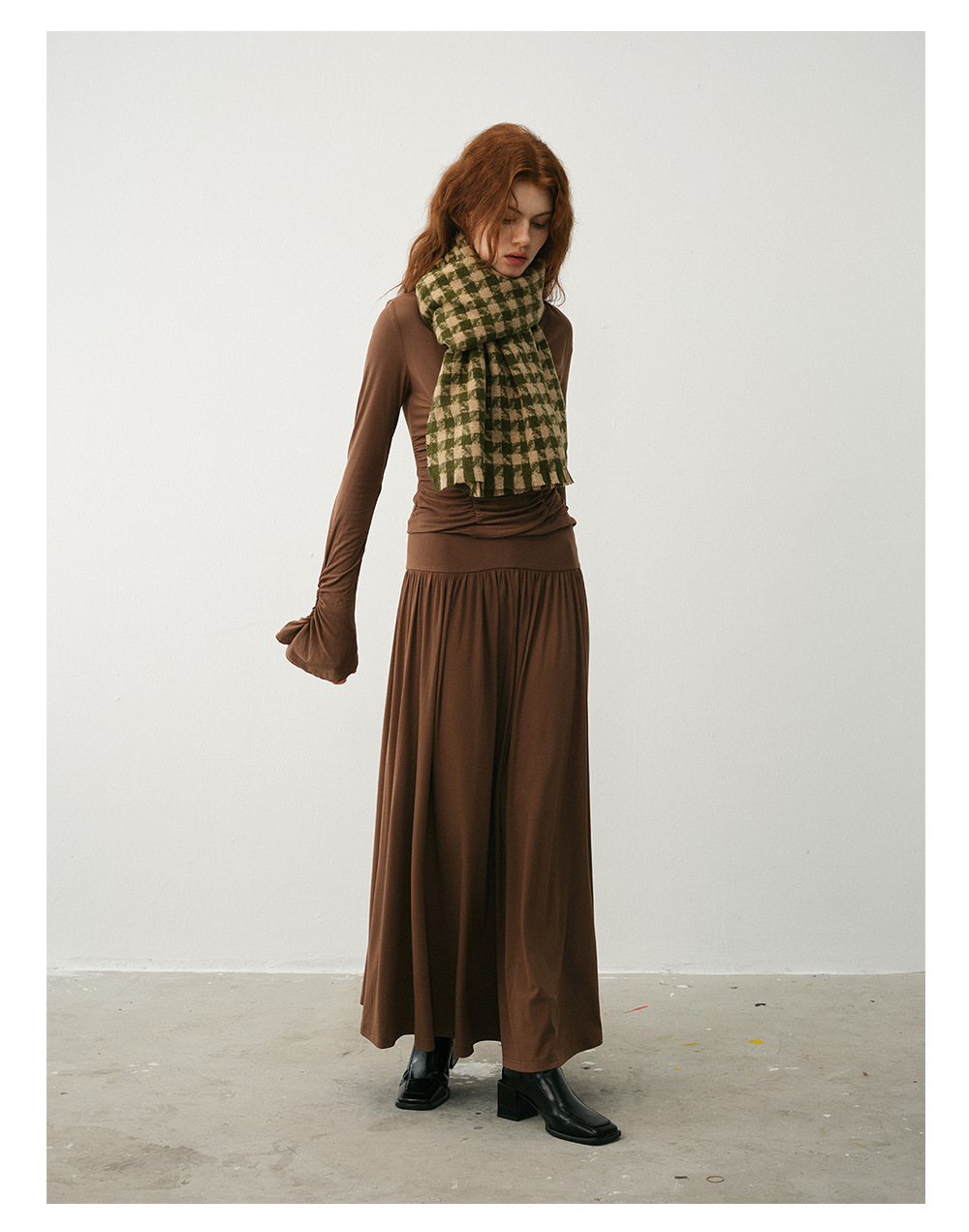 Design sense classic windmill thousand bird check imitation cashmere scarf women's winter warm atmosphere loose beard bib shawl_voghion.com