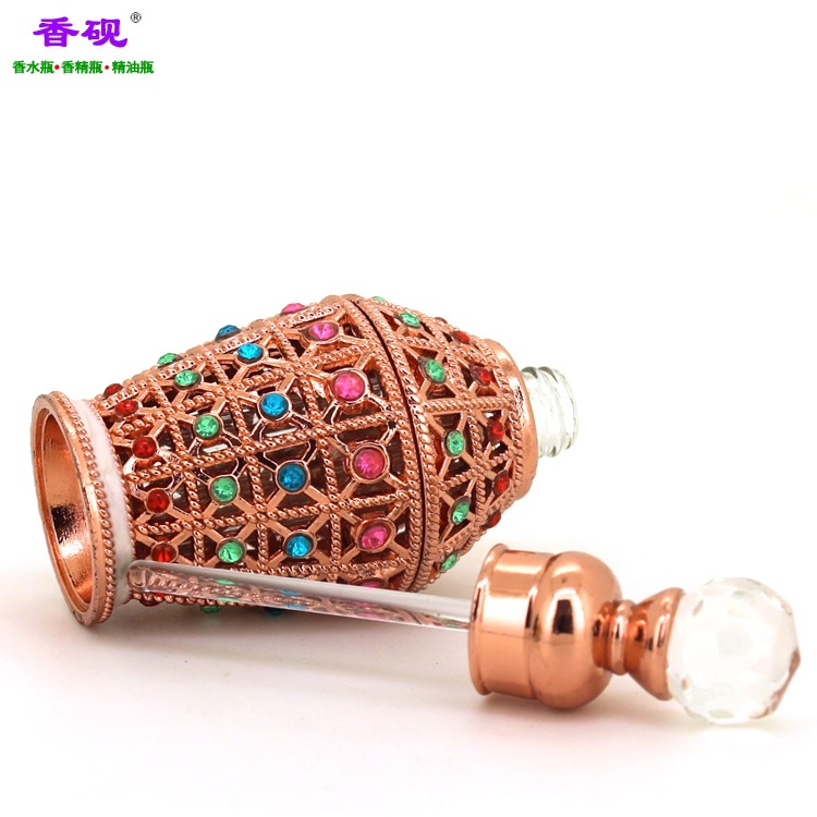 香砚玫瑰金色菠萝弹款香水瓶3.jpg