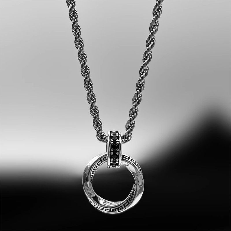 Mobius Strip Necklace for Men, Stylish Niche Design, High-End Hip-Hop Pendant, Unique Neutral Retro Accessory