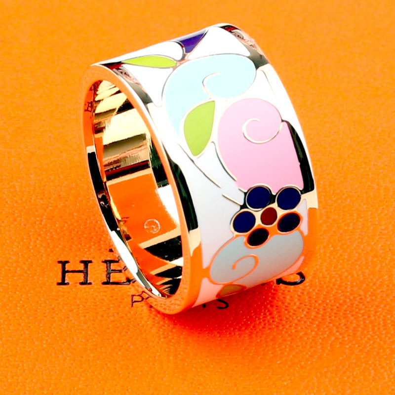 Anillo accesorios de la joyería de titanio acero H bufanda de seda hebilla de esmalte de color chal hebilla bufanda cuadrada joyería bufanda anillo nudo