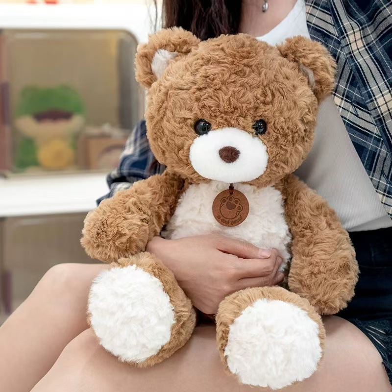 Douyin mismo estilo pequeño zorro corriendo muñeca linda muñeca niña dormir almohada muñeca peluche al por mayor