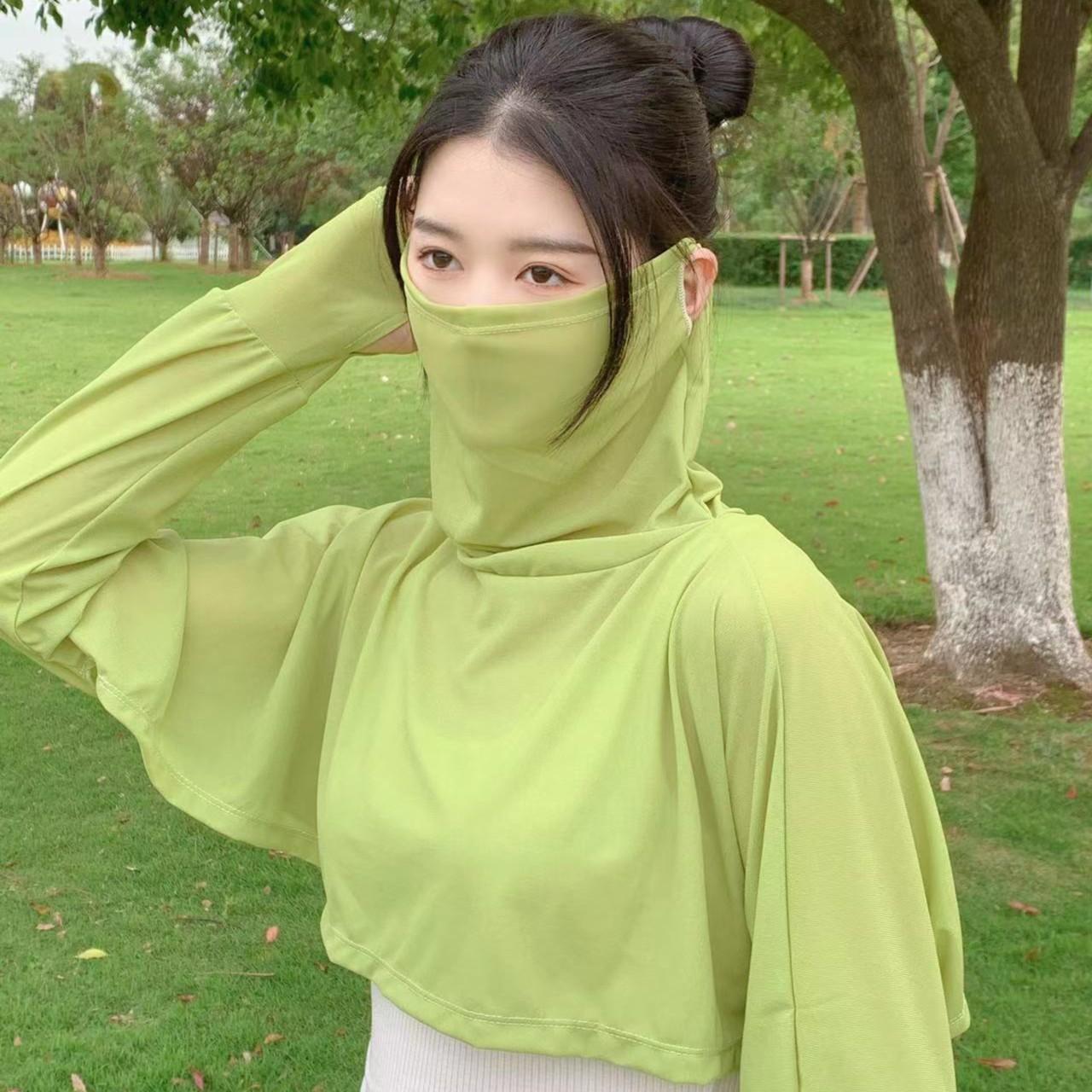 Sun Protection Shawl for Women in Summer, Black and White Driving Cape, Long-Sleeved Cycling Mask, Ice Silk Face Covering, One-Piece Short Sun Protection Clothing