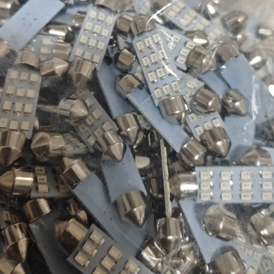 Panel (Dashboard) işıqlandırması 24PCS T10 Double-Prong Reading