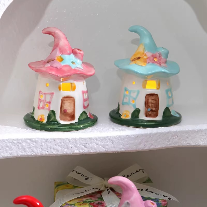 La atmósfera de la casa mágica, luces nocturnas, decoraciones de escritorio, regalos de cumpleaños para las niñas y amigas, Navidad.