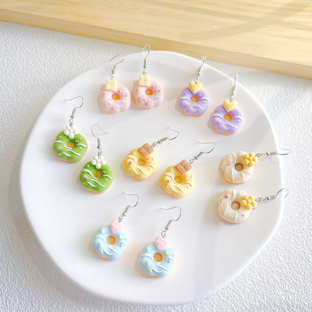 1 Pair Cute Donuts Resin Drop Earrings display picture 1