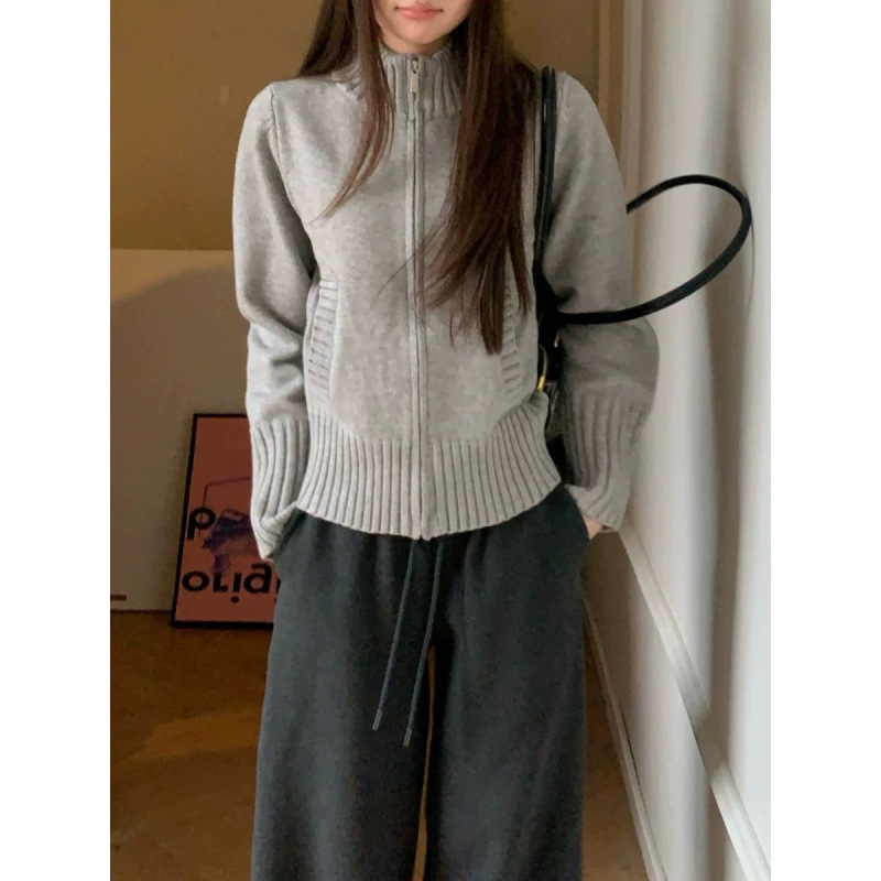 Korean Style Fashionable Stand-Up Collar Long-Sleeved Sweater Jacket for Women 2025 Autumn and Winter New Loose and Versatile Lazy Style Knitted Cardigan