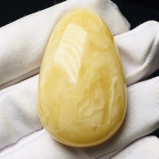 Natural beeswax water drop pendant chicken oil yellow wax rich necklace accessories Ketang jewelry origin wholesale