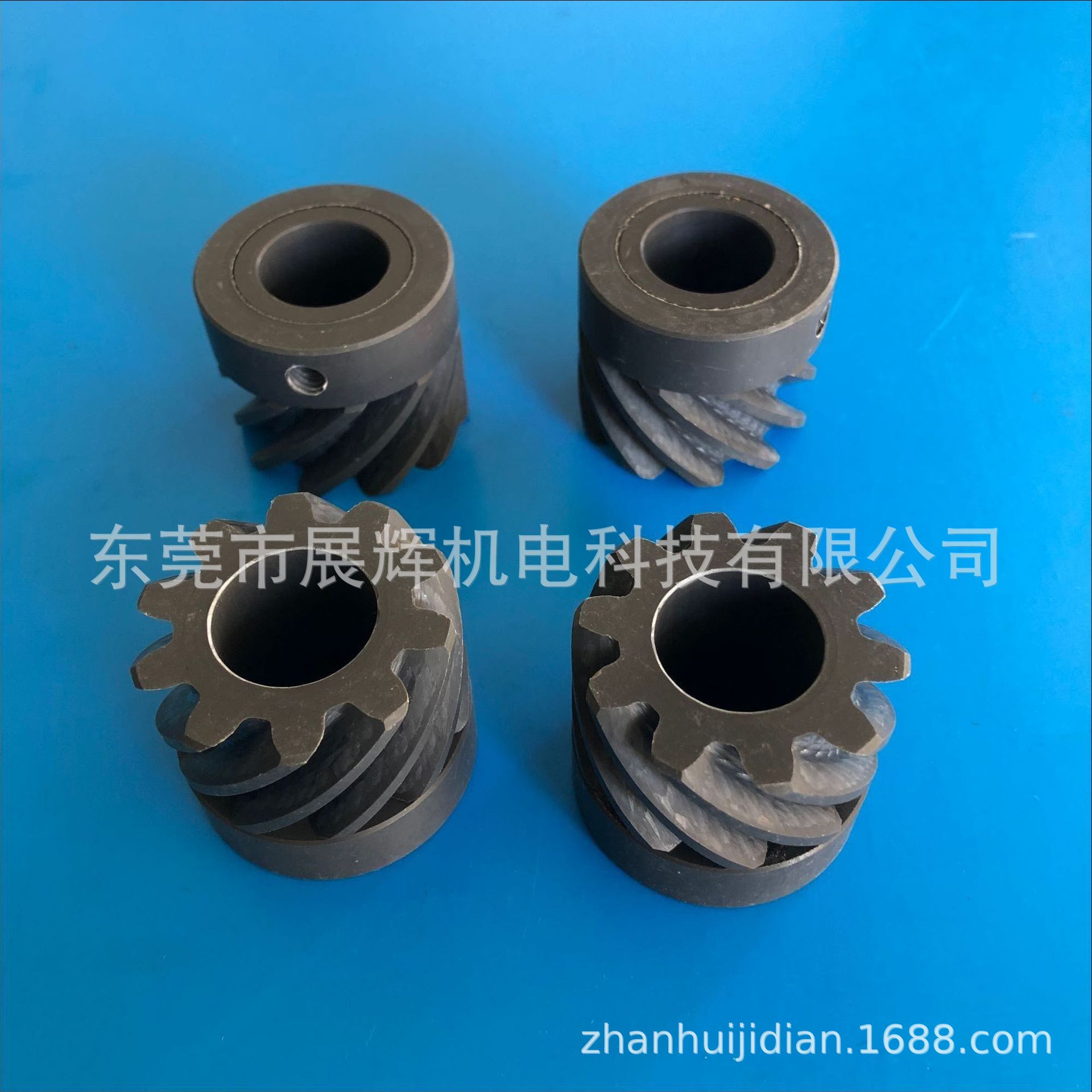 PVC材质螺旋齿轮制作、M2.5模*10齿*OD40*ID10*L40专业机器滚齿