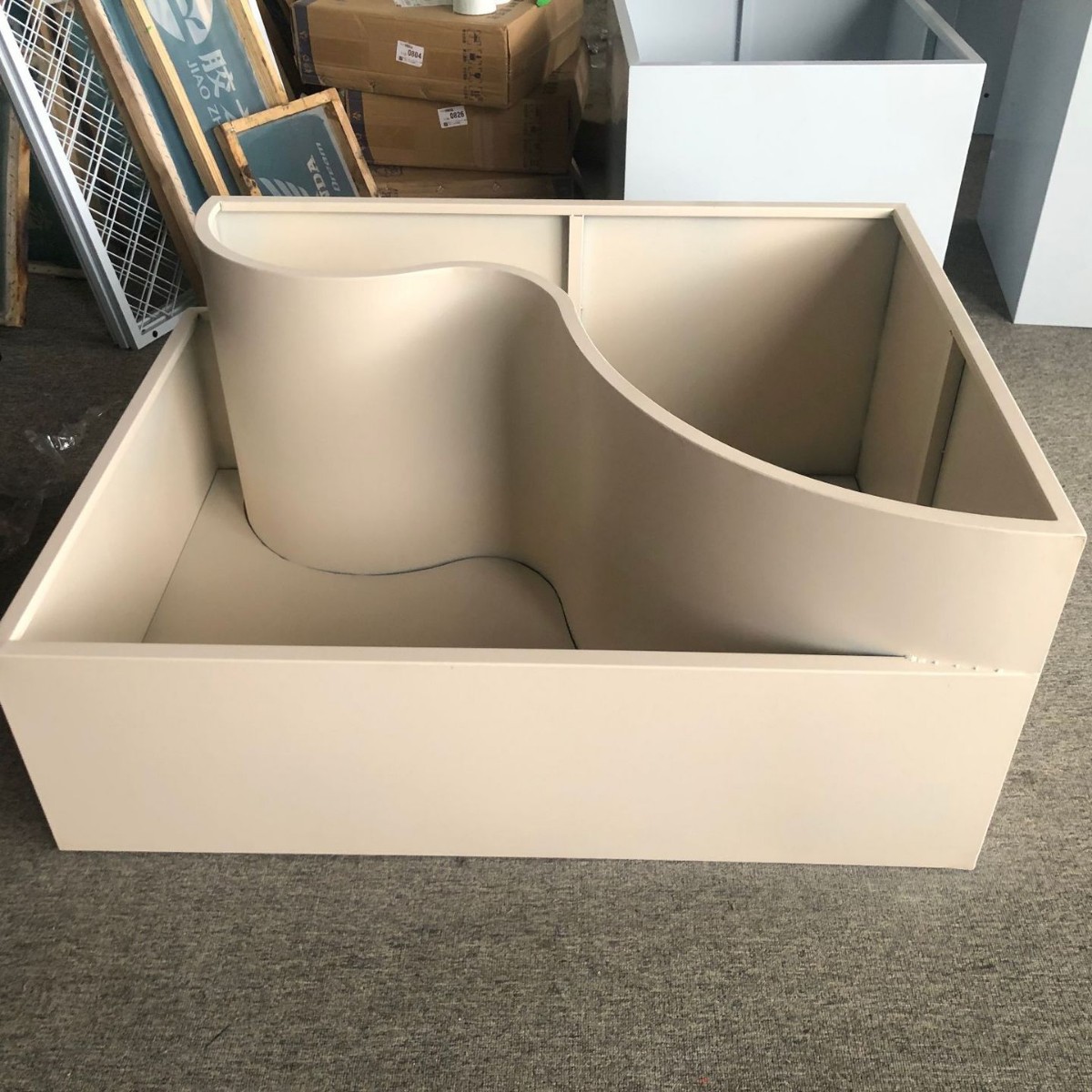 Caja de flores de balcón combinación de maceta de acero inoxidable terraza caja de plantación de tarjetas de escalones barandilla diseño gratuito caja de flores exclusiva