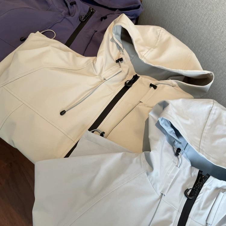 A Must-Have Light Jacket for Early Spring! Lightweight and Windproof~ Outdoor Windproof and Waterproof Hooded Loose Casual Jacket for Women A Must-Have Light Jacket for Early Spring! Lightweight and Windproof~ Outdoor Windproof and Waterproof Hooded Loose Casual Jacket for Women