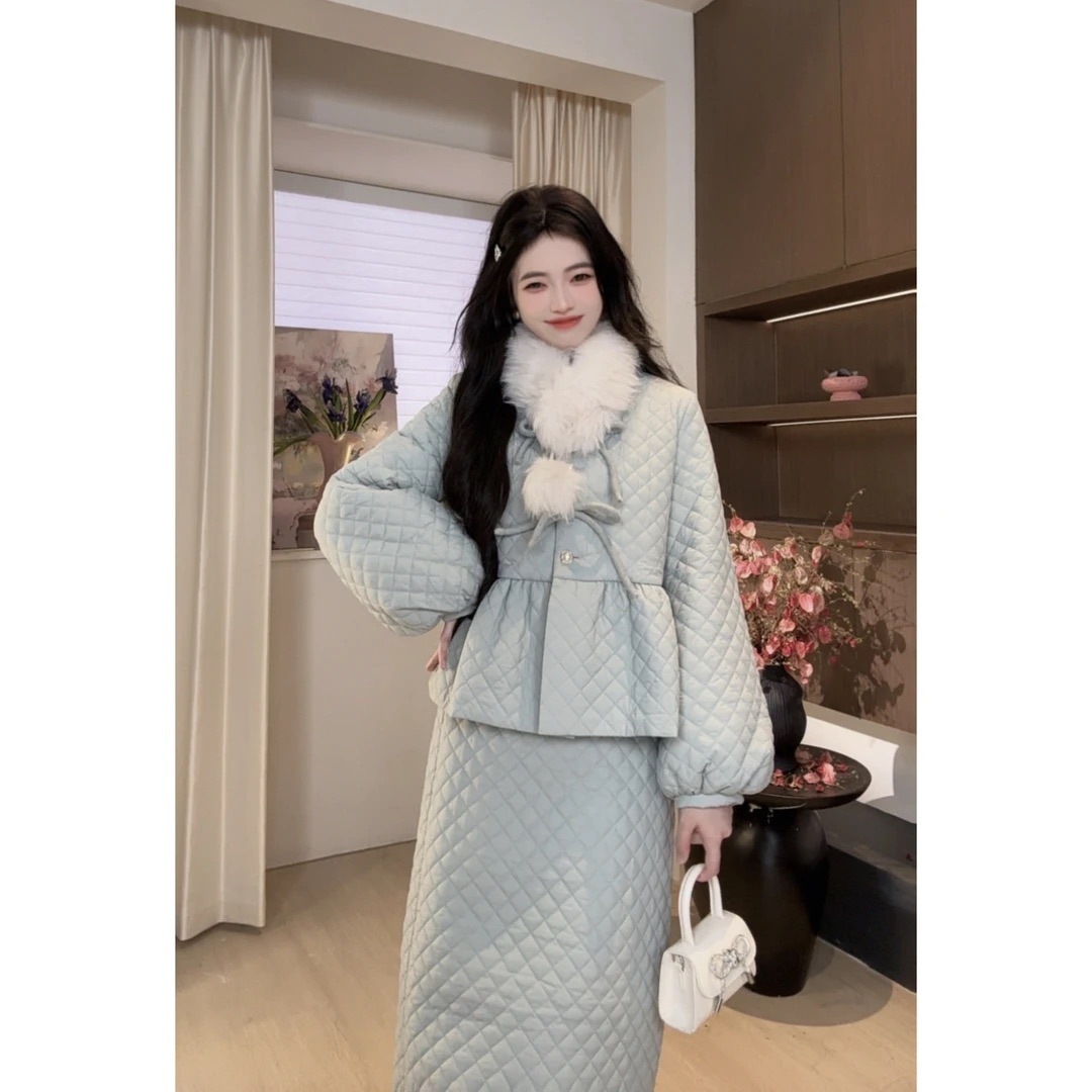 DD【镜中芭蕾】羽绒套装气质圆领气质菱形格两件套冬季浅蓝显白潮