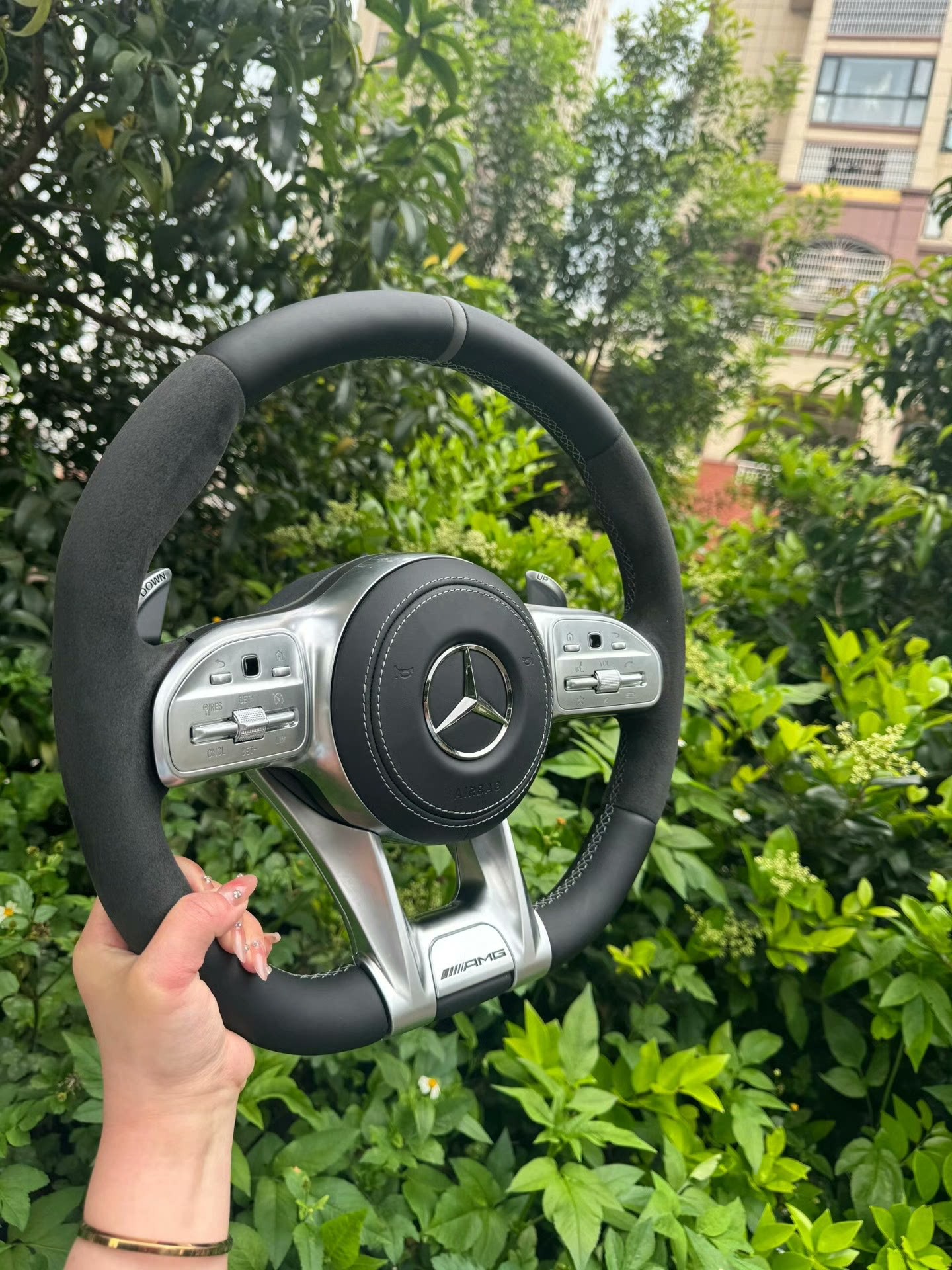 Mercedes-Benz steering wheel, C-Class, E-Class, S-Class, ML-Class, old models upgraded to new models, C200, E300, AMG809, suede