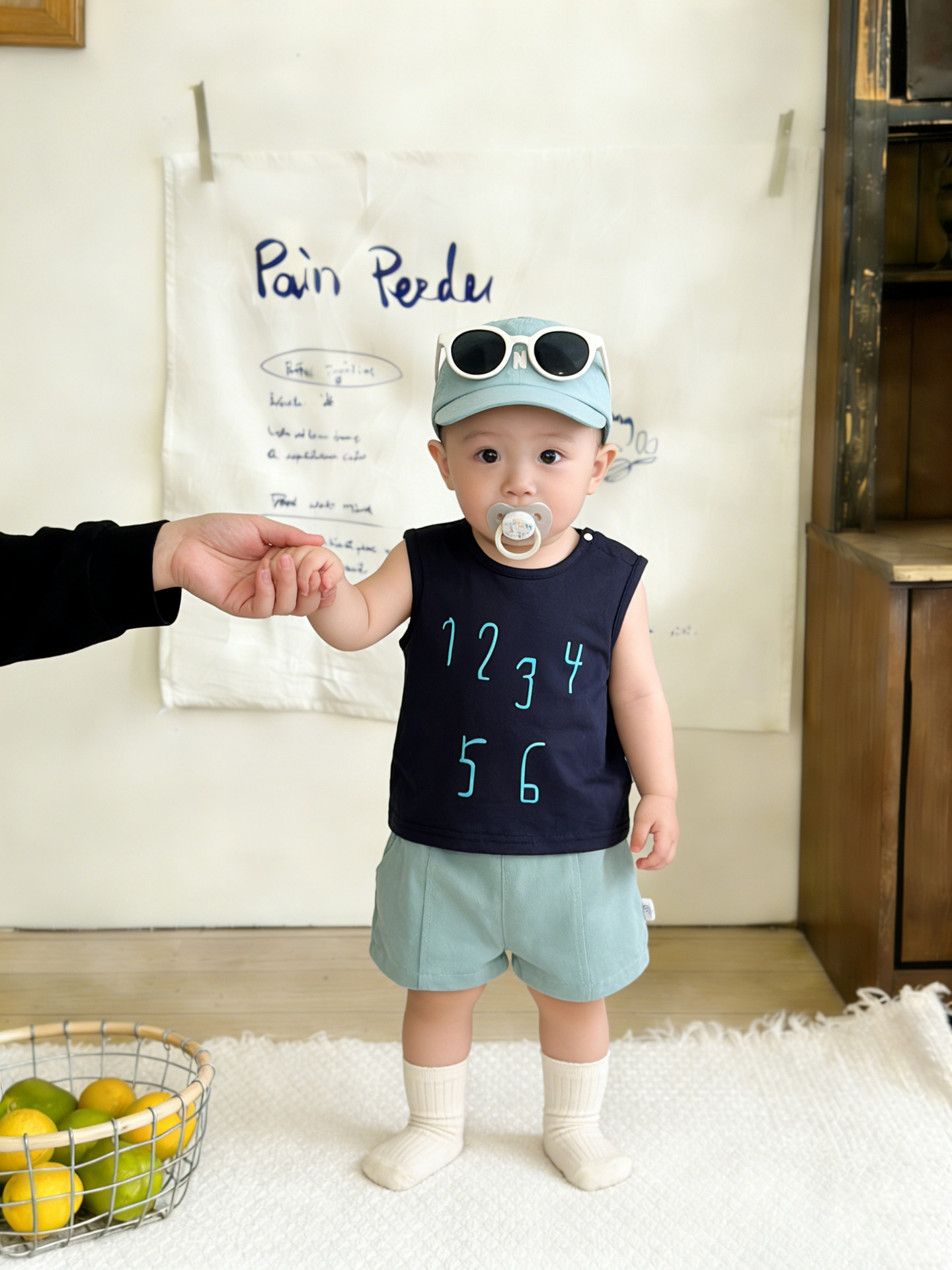 Verano coreano chaleco delgado bebé 2026 nueva ropa infantil impresión digital extranjera camisa sin mangas