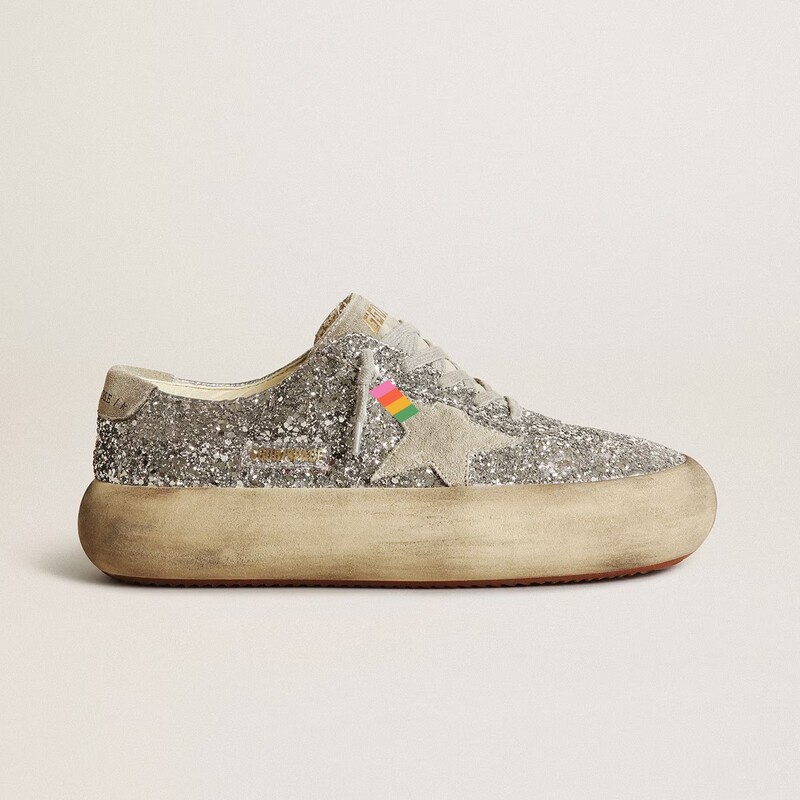 Space-Star Series 2026 Spring and Summer New Retro Silver Sequin Distressed Sneakers for Men and Women Casual Sneakers Space-Star Series 2026 Spring and Summer New Retro Silver Sequin Distressed Sneakers for Men and Women Casual Sneakers