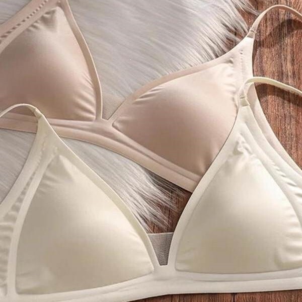 Jiaomushi French-Style Light Luxury Seamless Smooth Lingerie Triangle Cup Wireless Bra Summer Thin Strap Bra