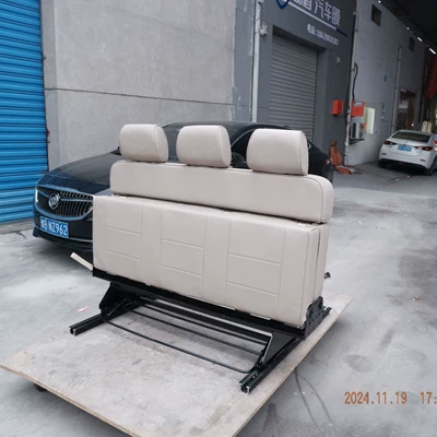 Camper; Can Be Customized, Seats and accessories
