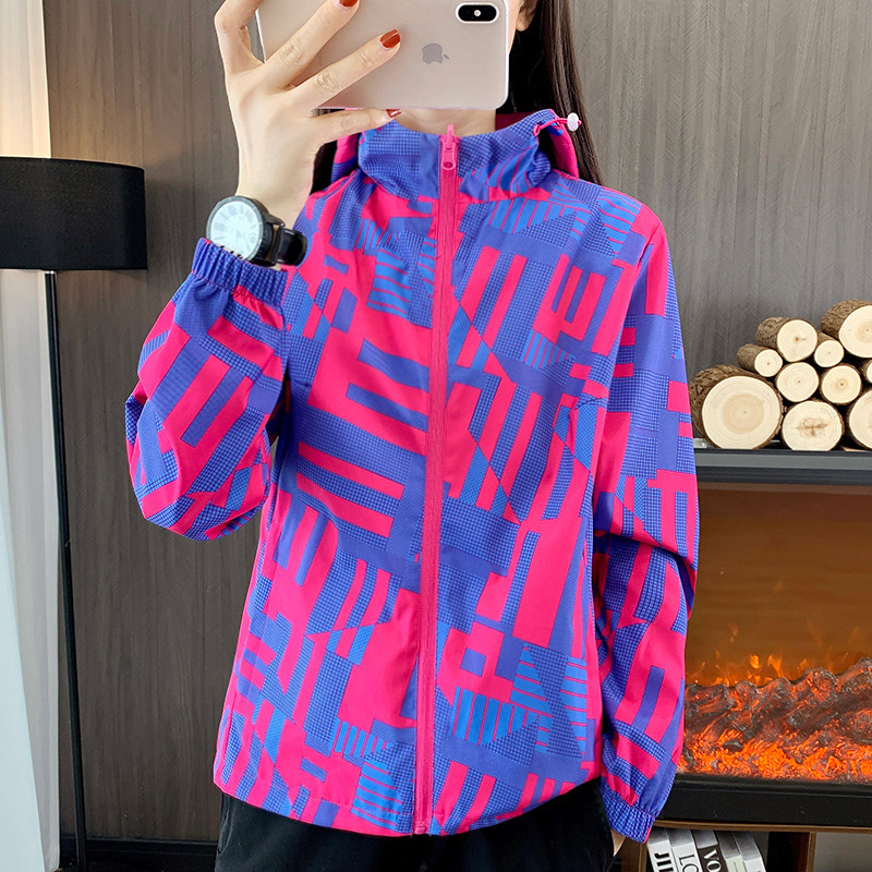 Spring and Autumn new double-sided soft shell jacket women's windbreaker jacket outdoor windproof warm hiking suit women's clothing