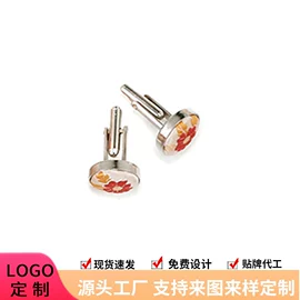 领带;领结/领花;口袋巾