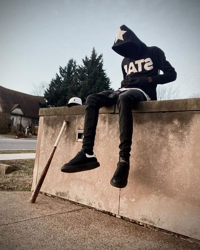 Hoodie Image 7
