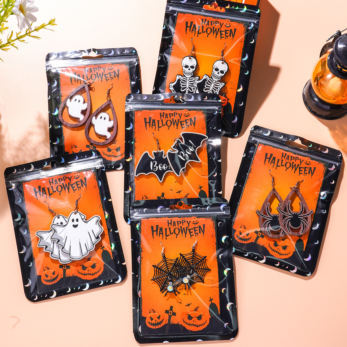 14g Weight Iron Ear Needle Material Drop Earrings Classification 1 Pair Quantity Party, Festival, Street Occasion Wood Material Halloween Festival ghost, Spider, Skull Pattern Women's Gender Hip-Hop, Funny Style 1 Pair Halloween Hip-Hop Funny Ghost Spider Skull Wood Drop Earrings 无